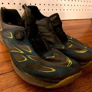 Topo Athletic Running Shoes with Micro-adjustment
